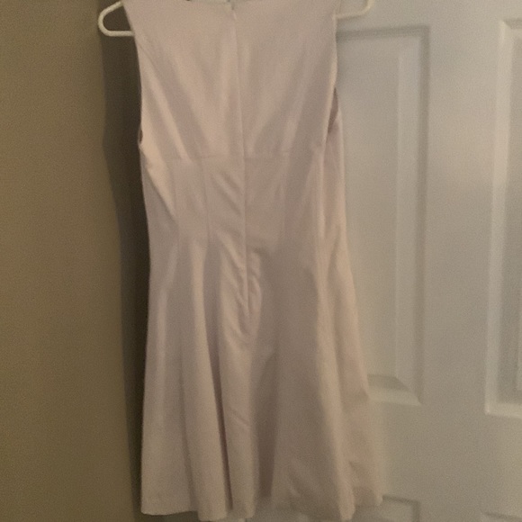 NWT, Bebe white A-line dress size medium. Zips up back, sleeveless - Picture 5 of 7